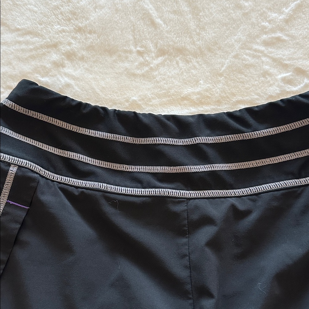 Athleta Mid Rise Running Shorts - Picture 7 of 8